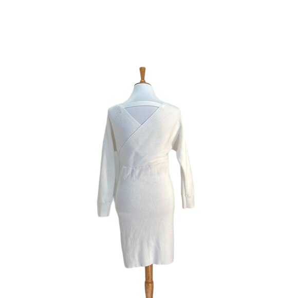 Akira Rib Sweater Dress Cream a size XL Minimalist Quiet Luxury Neutral Corpcore - Picture 11 of 13
